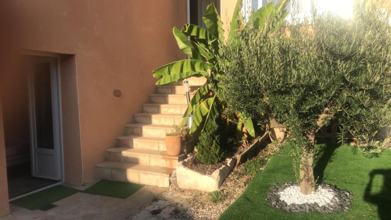 Maison D Helene Villy  Екстер'єр фото