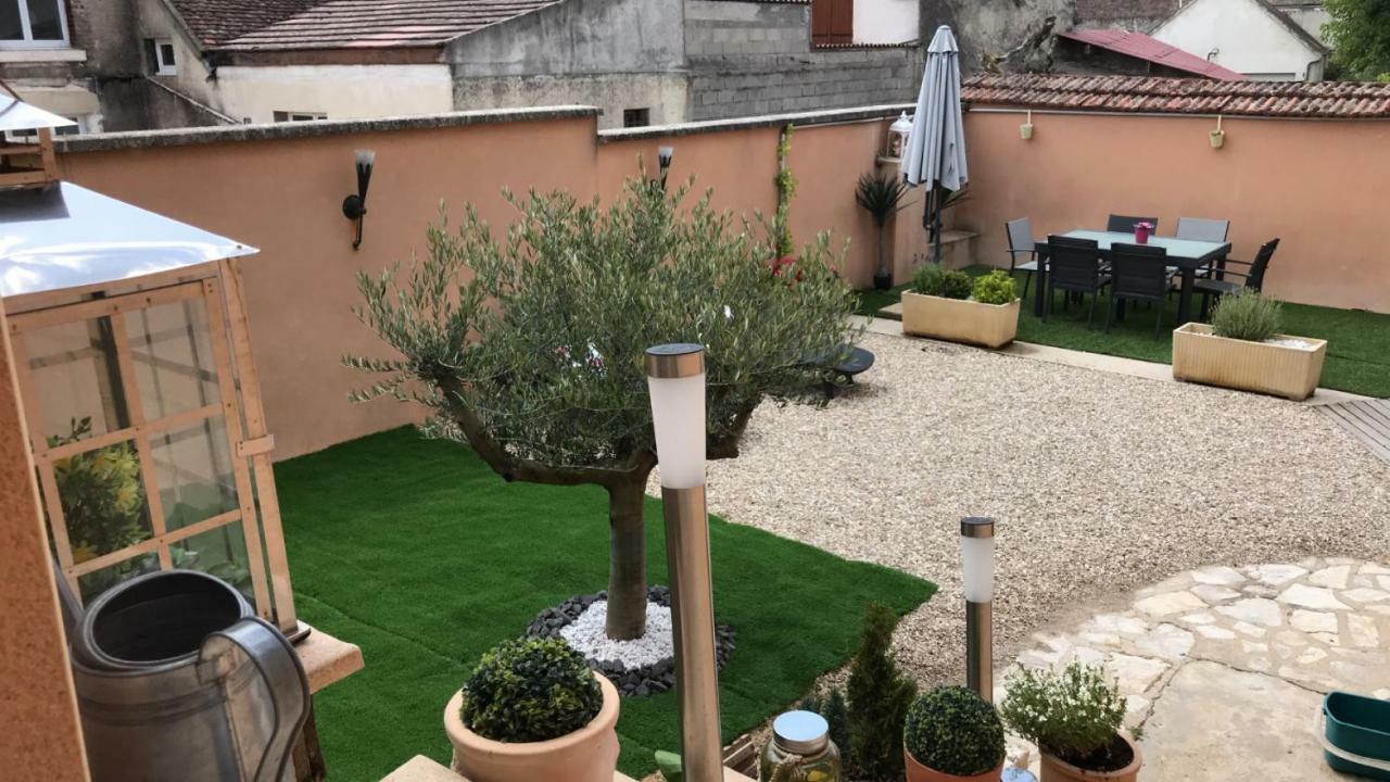 Maison D Helene Villy  Екстер'єр фото